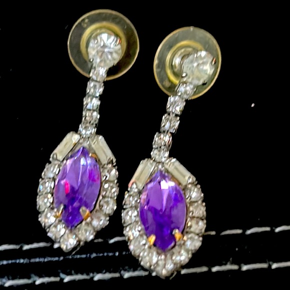 Purple and Clear Rhinestone Teardrop pierced Earring New - Picture 2 of 8